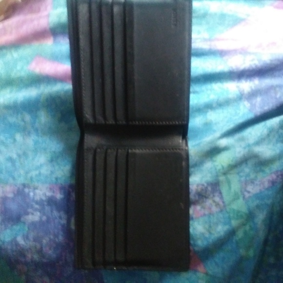 Fendi wallet - Picture 2 of 2